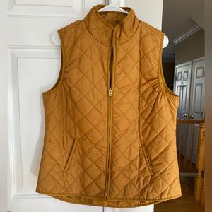 Old Navy vest - size large